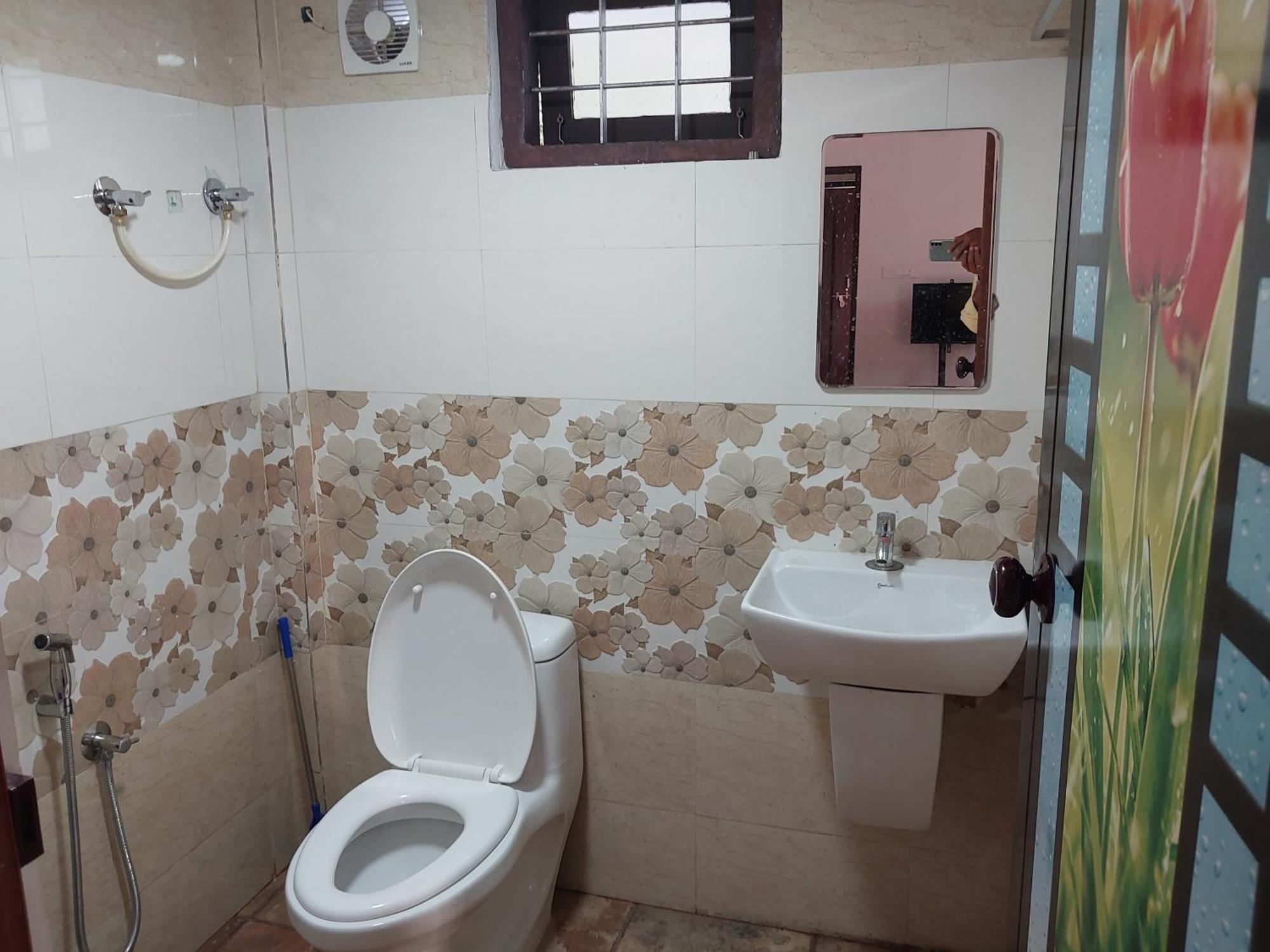 Stayberries River Rock Villa Athirapilly Kizhake Chālakudi Esterno foto
