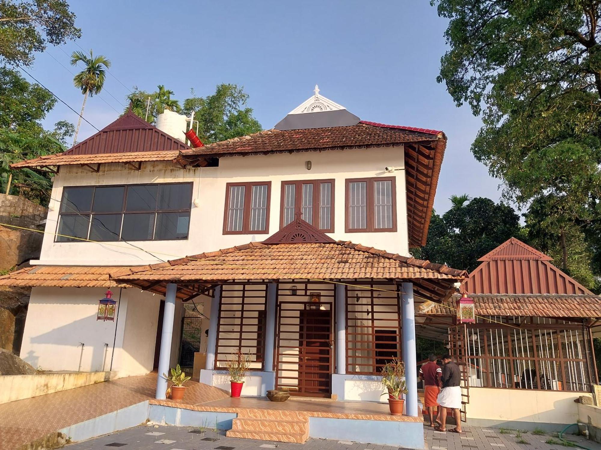 Stayberries River Rock Villa Athirapilly Kizhake Chālakudi Esterno foto