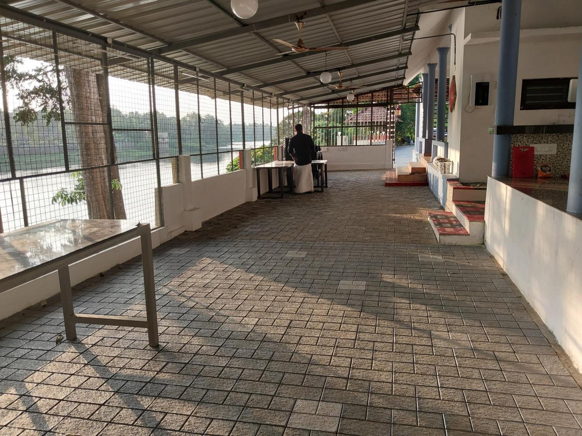 Stayberries River Rock Villa Athirapilly Kizhake Chālakudi Esterno foto